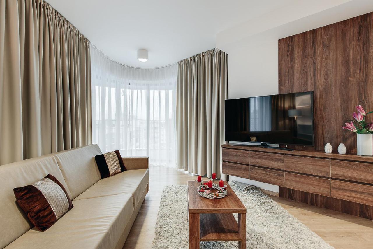 Exclusive In Luka Apartment