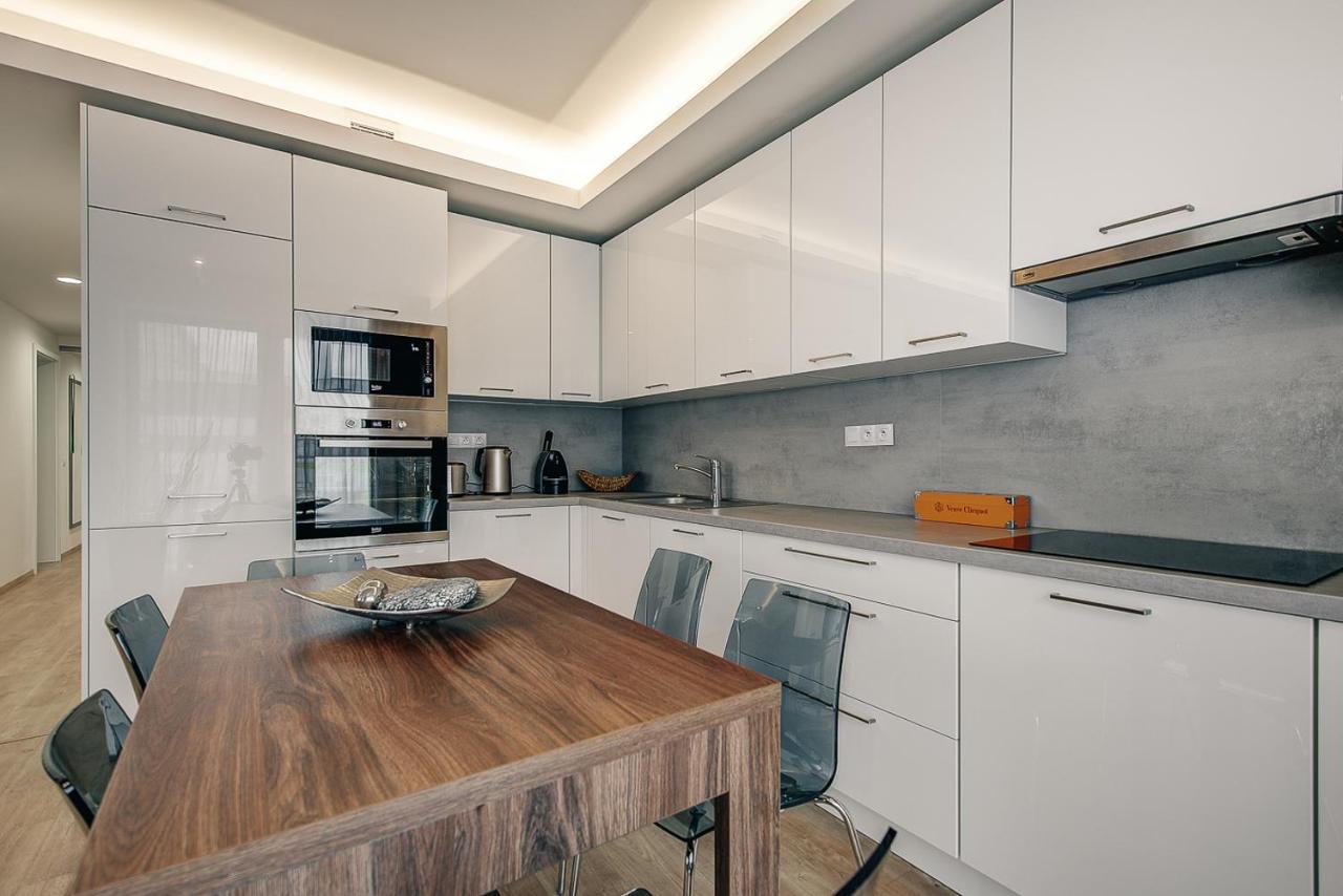 Apartment Exclusive In Luka *